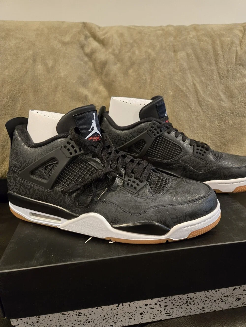 AIR JORDAN 4 RETRO SE LASER BLACK GUM SIZ3 15